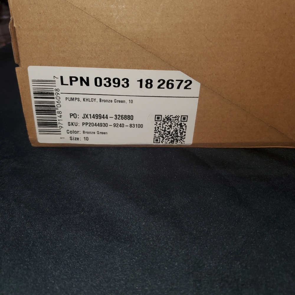 Fabletics Suede Stiletto Pointed heels - Picture 3 of 7